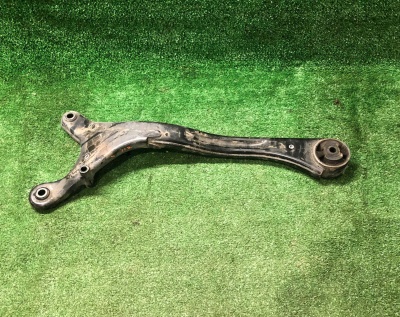 Рычаг задний продольный правый Chevrolet Tahoe / Escalade 2021-н.в. 84591015