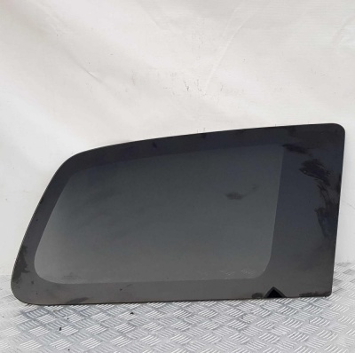 Стекло задней форточки правое Dodge Durango 2004-2009 55362472AA; 55362470AA; 55362472AB; 55362470AB