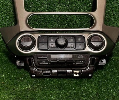 Блок климат-контроля Chevrolet Tahoe 2015-2020 84258727 ; 23449657 ; 84258727 ; 23438646 ; 23176275