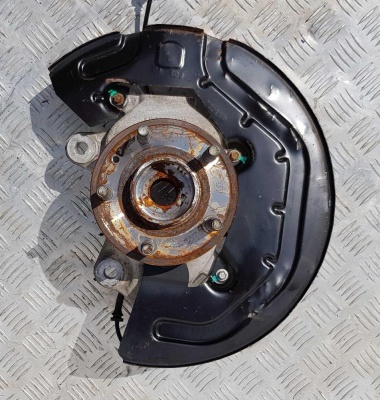 Кулак поворотный передний правый Ford Explorer 5 2011-2015 BB53 3K170 A; BB5Z 3K185 A