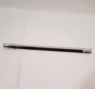 Молдинг двери задней правой Cadillac Escalade 2006-2014 15876402; 15200337