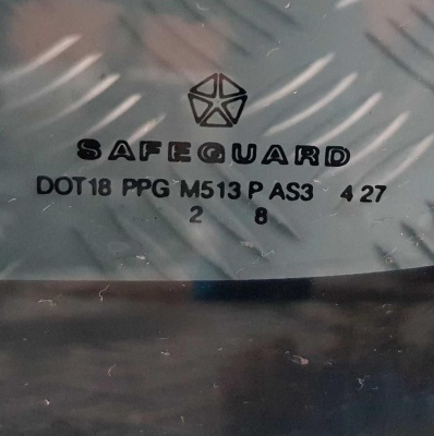 Стекло задней форточки левое Dodge Durango 2004-2009 55362473AA; 55362471AA; 55362473AB; 55362471AB