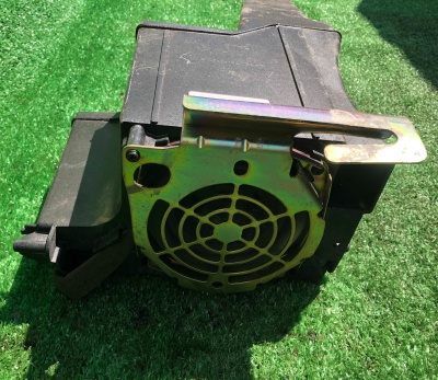 Сабвуфер Hummer H2 2003-2009 15177436 ; 15062615