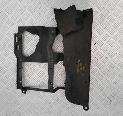 Кронштейн фары правый Chevrolet Tahoe 1999-2006 15751697; 15798920; 15119051; 15036212