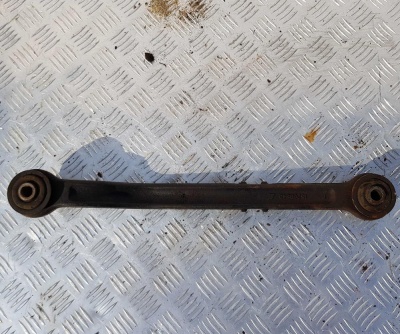 Рычаг задний продольный верхний Chevrolet Tahoe 1999-2006 15767252; 15208540