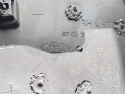 Обшивка центральной стойки нижняя правая Ford Explorer 5 BB5Z 7824356 AA; BB53 78243A52