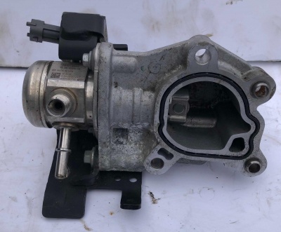 Топливный насос высокого давления ТНВД Ford Mustang 2015-2020 EJ7Z 9350 A ; EJ7E 9D376 CA