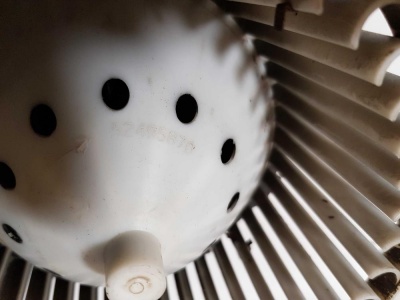 Мотор отопителя Chevrolet Tahoe 1999-2006 89019321; 52400177; 89019155; 89019182; 89019301; 89019320; 52473678; 52473346