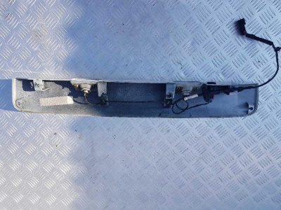 Планка подсветки номерного знака (без камеры) Chevrolet Tahoe 2006-2014 22777529; 15915676; 15834799; 15262836; 15137436