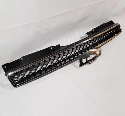 Решетка радиатора верхняя Various MFR Chevrolet Tahoe 2007-2014 General Motors 22830013; 22830012; 19260238; 19210740; 15208000; 20912232; 15944321; 22762431; 20831378; 15862128; 15835083; 15126180