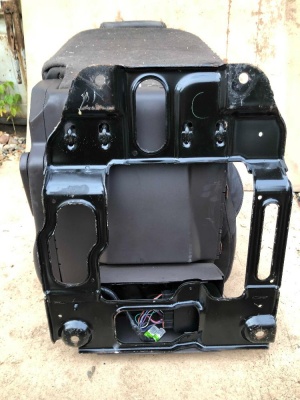 Сиденье капитанское второго ряда левое Cadillac Escalade Platinum 2006-2014 43483448