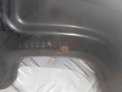 Кронштейн крепления крыло правый Chevrolet Tahoe 2006-2014 15185450