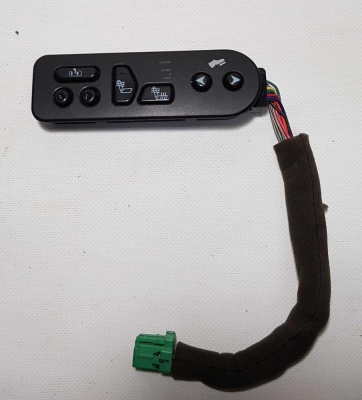 Кнопки памяти и подогрева сидения водительского Chevrolet Tahoe 1999-2006 15116862