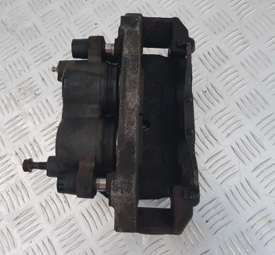 Суппорт тормозной передний левый Ford Expedition 2003-2006 2L1Z 2B121 BA