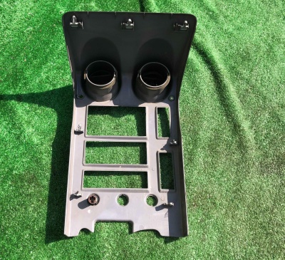 Панель с дефлекторами торпедо Hummer H2 2003-2004 19331602 ; 15177295 ; 15182163 ; 10358024 ; 15097960