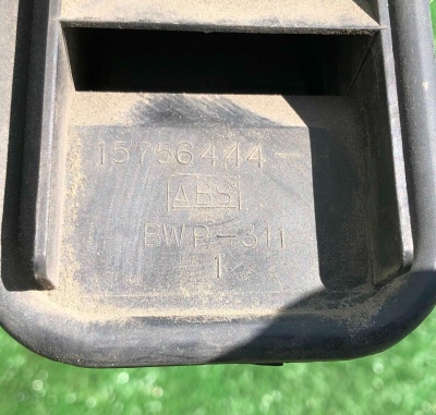 Решетка вентиляции Hummer H2 / Cadillac Escalade 2000-2014 15756444 ; 15708754 ; 15816854