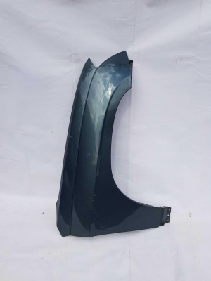 Крыло переднее правое Chevrolet TrailBlazer 1 12477993 ; 12477994