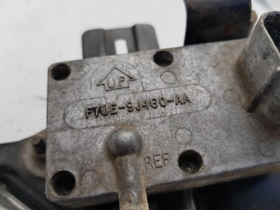 Клапан рециркуляции выхлопных газов/EGR Ford F150 1996-2003 F7UZ 9J460 AA; F7UE 9J460 AA