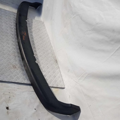 Бампер передний верхняя часть (с дефектами) Chevrolet Tahoe 1999-2006 15050703; 12472947