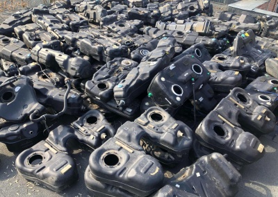 Бензобак Cadillac / Chevrolet / Ford / Lincoln / Jeep / GMC 68476843