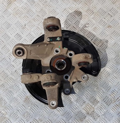 Кулак поворотный задний правый Ford Explorer 5 2011-2015 DB53 5B758 A; DB5Z 5B758 A