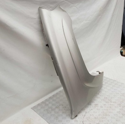 Крыло переднее правое Chevrolet TrailBlazer 2001-2009 12477994