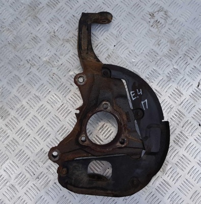 Кулак поворотный передний правый Ford Explorer 4 2006-2010 7L2Z 3K185 A