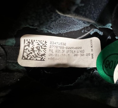 Hаклaдкa панeли пpибoров Cadillac Escalade 2015-2020 84384227 ; 84138677 ; 84242804 ; 22924653 ; 23471536