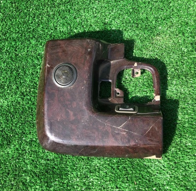 Накладка декоративная обшивки пассажирской двери Chevrolet Express 2008-2015 25647594 ; 25783337 ; 25783332 ; 15136576 ; 25757899 ; 25754039