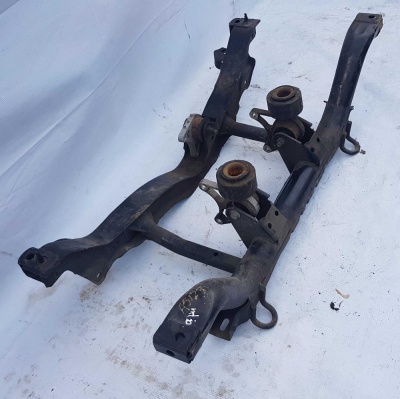 Балка задняя Land Rover Freelander 1996-2006 KHB000080; KHB100580