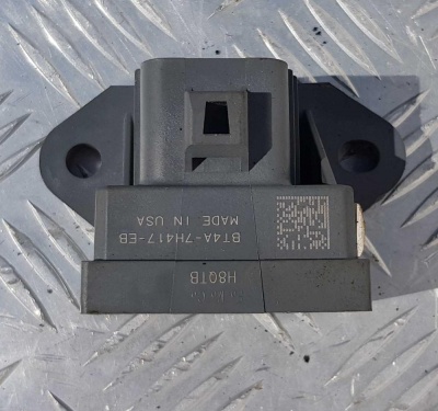 Блок управления раздаточной коробкой/TSC Ford Explorer 5  BT4A 7H417 EB; BT4Z 7E453 E