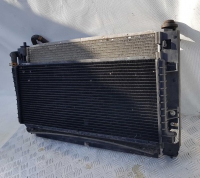 Радиатор двигателя/инвертора Ford Escape Hibryd 2005-2011 6M6Z 8005 B; 6M6Z 8005 A; 8M64 8C342BA