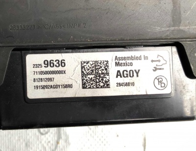 Приборная панель Cadillac Escalade / Tahoe 2014-2017 23259636 ; 22949873 ; 23485784 ; 84054167 ; 23223541 ; 23250224