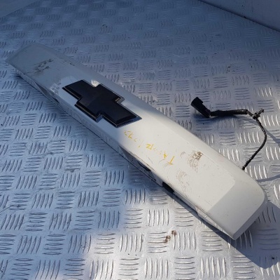 Планка подсветки номерного знака (без камеры) Chevrolet Tahoe 2006-2014 22777529; 15915676; 15834799; 15262836; 15137436