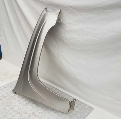 Крыло переднее правое Chevrolet TrailBlazer 2001-2009 12477994