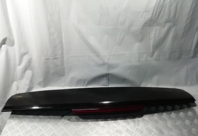 Спойлер (дефлектор) крышки багажника Chevrolet Tahoe 2006-2014 25794624; 15178712; 25794612