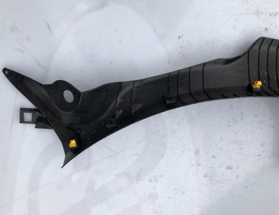 Накладка стойки порога левая Jeep Renegade 2015-2021 7355793360 ; 5XB05LXHAA