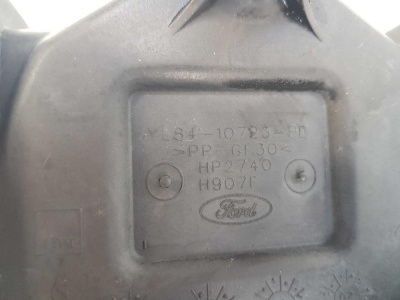 Площадка под АКБ Ford Escape 2000-2007 YL8Z 10732 BB; YL84 10723 BD