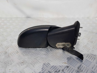 Зеркало заднего вида правое (с дефектом) Chevrolet Avalanche 2001-2006 88986366; 88986354; 88944240; 15062924; 15055292; 15762352; 15757572