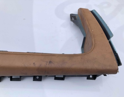 Накладка / рамка бардачка  Cadillac Escalade 2015 22951571