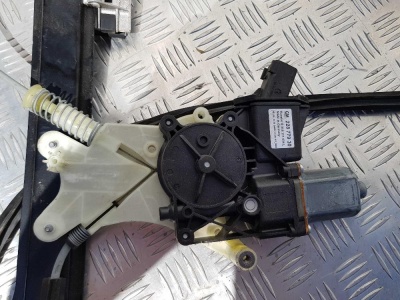 Стеклоподъемник левый Chevrolet Camaro 2011-2015 22877927; 22877929