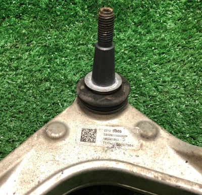 Рычаг подвески передний верхний правый Chevrolet Tahoe/Escalade 2015-2020 84479375; 23420264; 23125969; 84304207