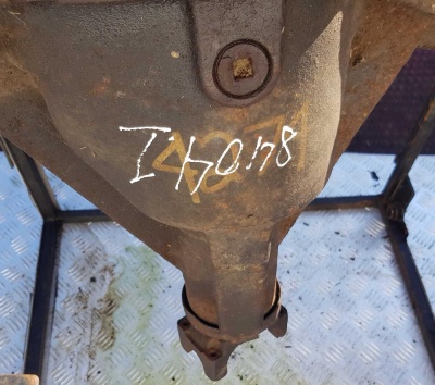 Задний мост Cadillac Escalade 2001-2006 (пер. число 4.1; с блок.) 12479276