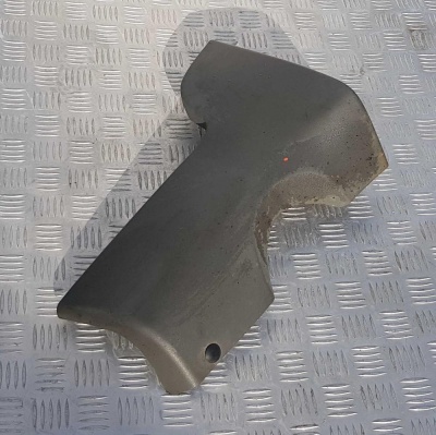 Молдинг крыла заднего правого задний Chevrolet Tahoe 1999-2006 15769300