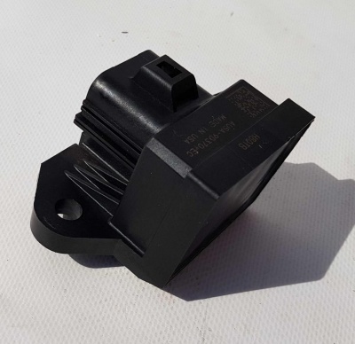 Блок управления топливным насосом Ford Explorer 5 AU5A 9D370 EC