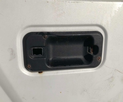 Дверь задняя правая Hummer H2 10396626 ; 15104859 ; 15113784 ; 15128564 ; 21994138 ; 15138378 ; 15220353 ; 15063271 ; 15177096 ; 15185732 ; 15192371 ; 15199912