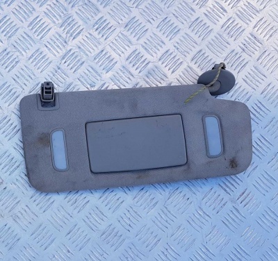 Козырек солнцезащитный левый Cadillac SRX 2009-2016 23141973; 23141974