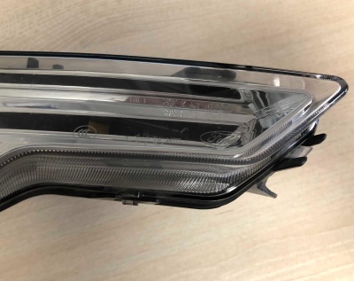 Противотуманная фара правая Ford Explorer 6 2018-2019 HS7Z 15200 G ; HS73 15A254 CD/CA/CB