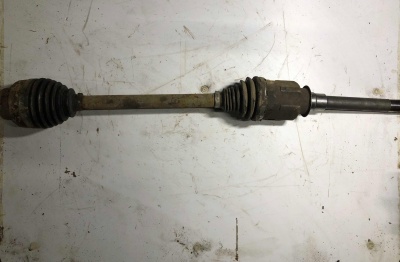 Привод передний правый Jeep Grand Cherokee WK2 04578884AC