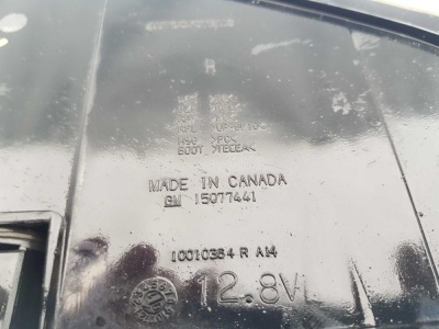 Фара передняя правая Chevrolet Avalanche 2001-2006 15136537; 15077441; 15070005; 10376595